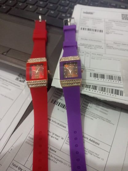 Luxury Women’s Diamond Quartz Watch – Elegant Square Dial Wristwatch With Crystal Accents And Stylish Silicone Strap (Black)