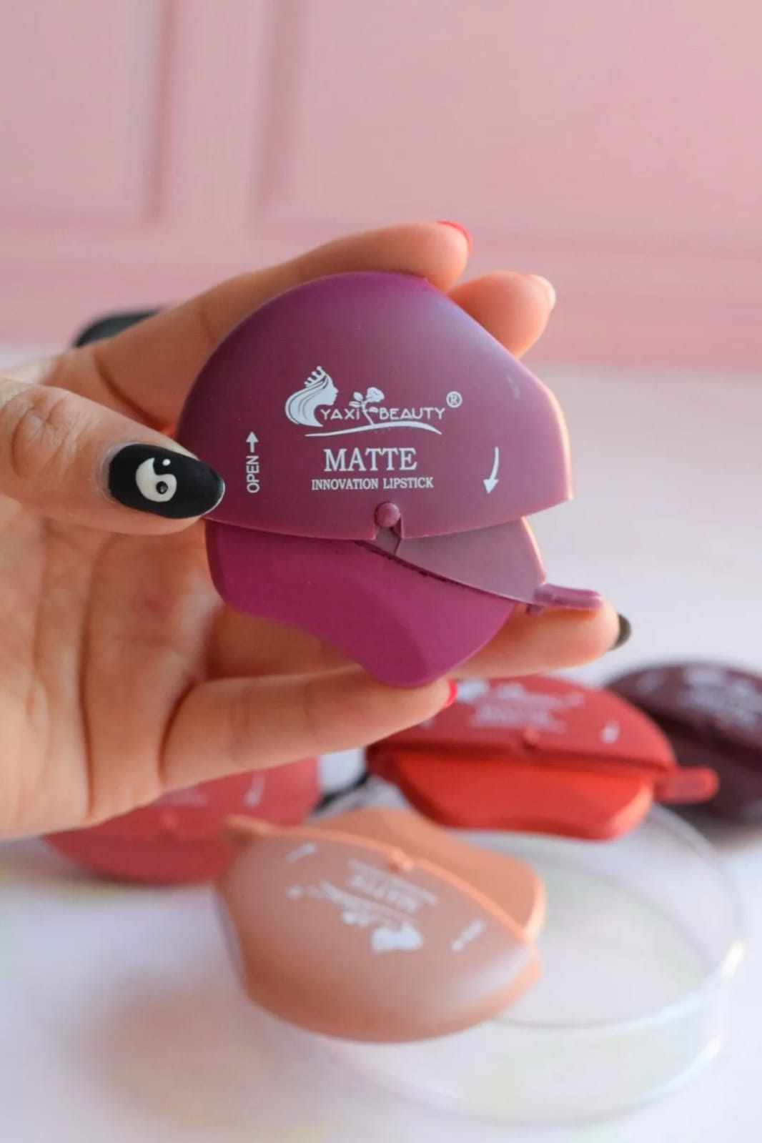 Velvet Matte Lipstick Lazy Lip Lipstick Matte Long Lasting Lipstick (random color) image 0