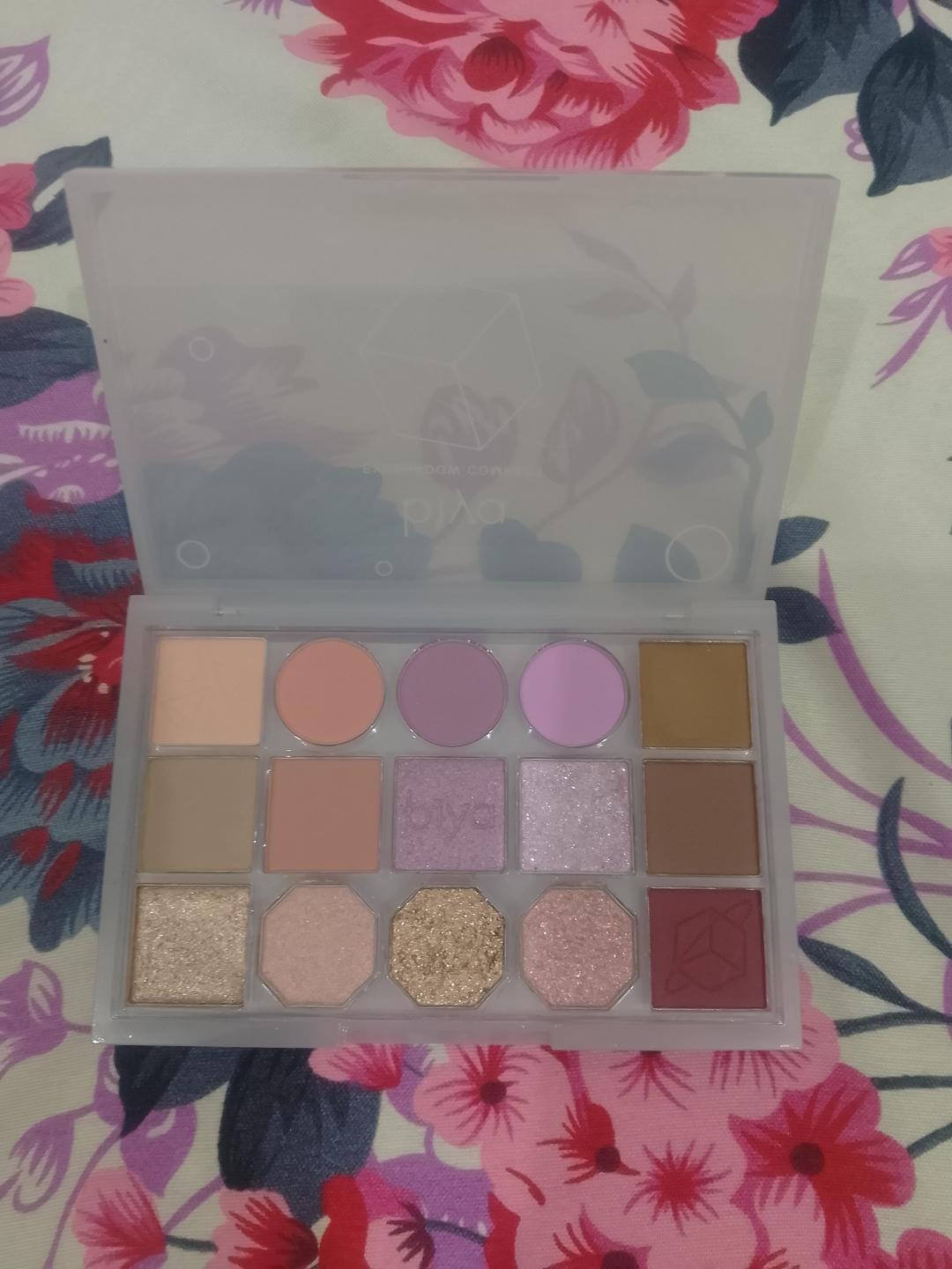 Biya Makeup High Pigmented Eyeshadow Palette Makeup Cosmetics 15 Colors Powder Glitter Eyeshadow Palette image 5