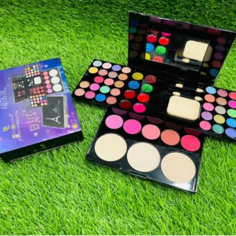 ARTISTIC FULL MAKEUP PALLETE P133 MATTE EYESHADOW PALLETE