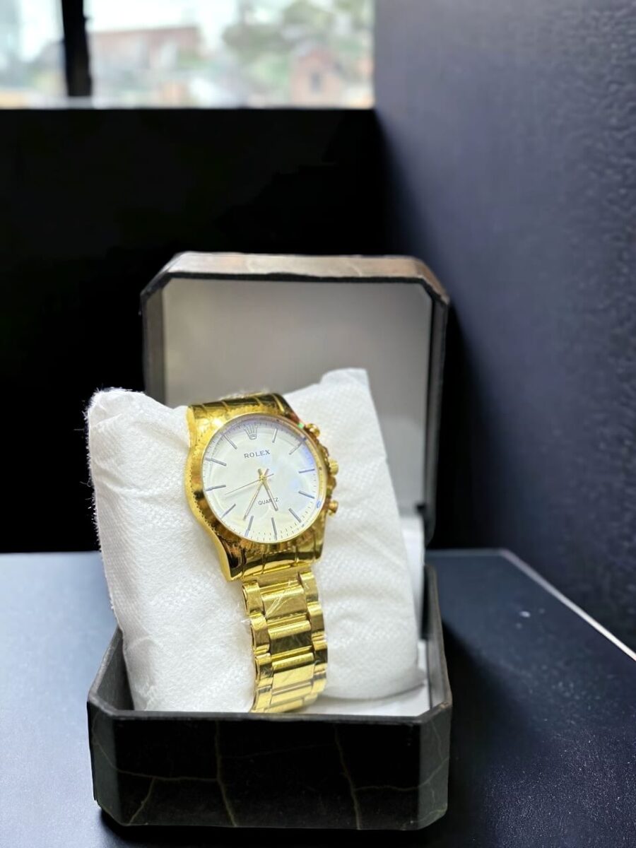 Rolex Quartz Analog Gold Wrist watch for Men(without box) - Image 4