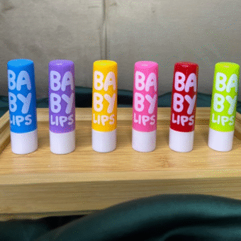 Tinted Lip Balm, Baby Lips Magic Chapstick (Pack of 3) (Random Color)
