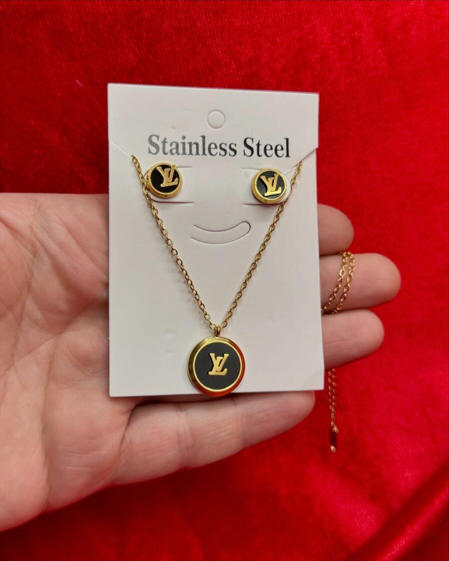 Elegant Jewellery Set Necklace/stainless steel  pendant, Earings/Studs/tops  korean style  jewelry for girls and womens (black) - Image 2