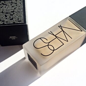 Nars Natural Radiant Longwear Foundation Light One  Reflecting Foundation
