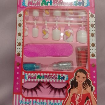 Kids Eyelashes & Nail Art Set
