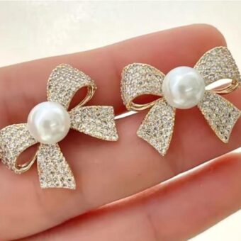 Korean  Elegant Zircon Bow style Earrings Pearl style Bow Earrings For Girls