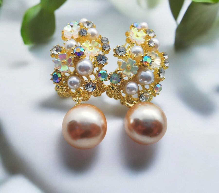 Imported Enchanted Floral Pearl Earrings – Luxurious Elegance Redefined! intricate floral designs adorned with shimmering crystals