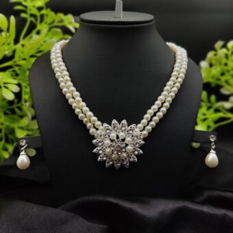 Imported Graceful Radiance Pearl Necklace Set with Exquisite Floral Pendant 🌟 | Artificial Jewellery For Girls & Women