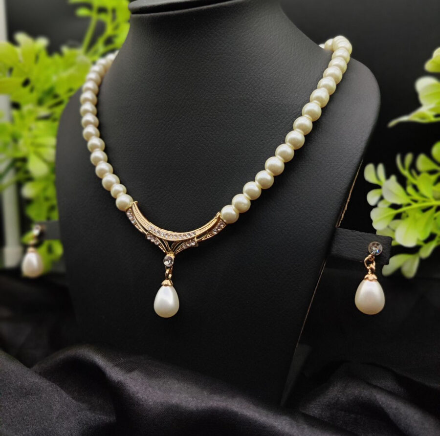 Imported Elegant Gold-Plated Pearl Necklace with Teardrop Pendant | Girls & Women Fashion