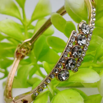 Radiant Elegance Adjustable Crystal Bracelet | Best Quality Artificial Bracelet For Girls & Women | Imported Glamour for Every Occasion | Elegant Design