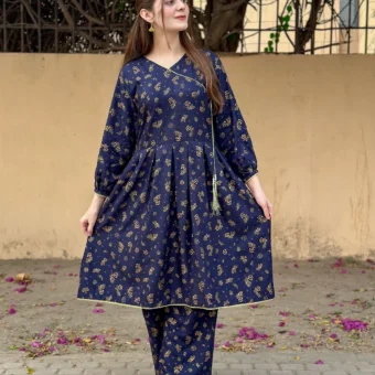 small flower printed suit pcs Stitched Suit Stone Winter linen Suit WINTER COLLECTION (blue)