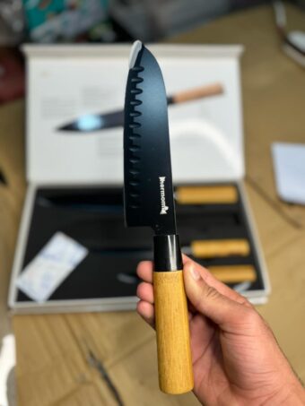 Thermomixer 4-Piece Japanese Knife Set – Self-Sharpening Blades with Wooden Handles - Image 4