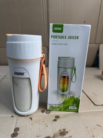 USB Rechargeable Juicer Blender- 8 Blades- Mini Portable Personal Size Juicer 350 ML (random color) - Image 4
