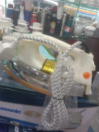 Panasonic Iron Non-stick Palt Japan Deluxe and three fuse maximum [1000w] 5 years Warranty - Image 2