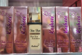 Kashees EvenTone High C24 Hours Full Coverage Glowy Foundation - 50ml overage Liquid Foundation 30Ml - Image 2