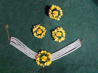Artificial flower Flower Jewelry Set Pearl  Choker Necklace with Maang Tikka Earrings Floral Handmade perfect for mehndi, mayon, or haldi ceremonies - Image 5