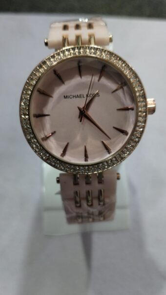 Luxurious Design Watch for Women | Michael Kors Watch | New Luxury Design - Image 6