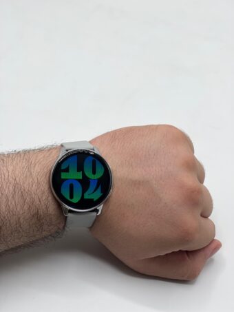 Samsung Galaxy Active 2 Smart Watches | Best Quality Smart Watches For Boys - Smart Watches For Men - Random Color - Image 8