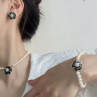 Elegant Flower Design Pearl Stone Set  / Necklace/ Earrings /Braclet   For Women Jewelry