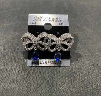 AR-ear-Blu-550-005