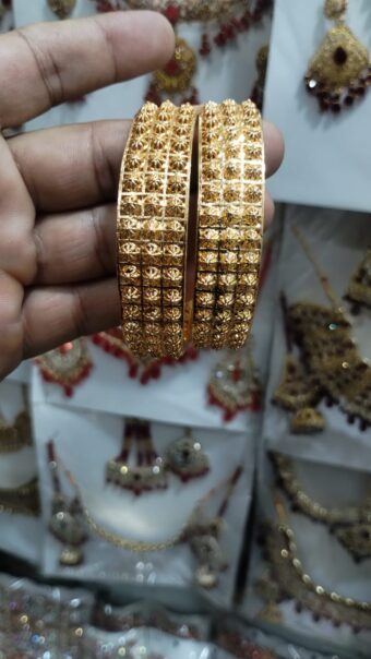 Golden Brass Bangles for Women – 1 Pair Artificial Jewelry Bangles in Bright Gold Color for Daily Use, Festive Wear, and Party Styling - Image 5