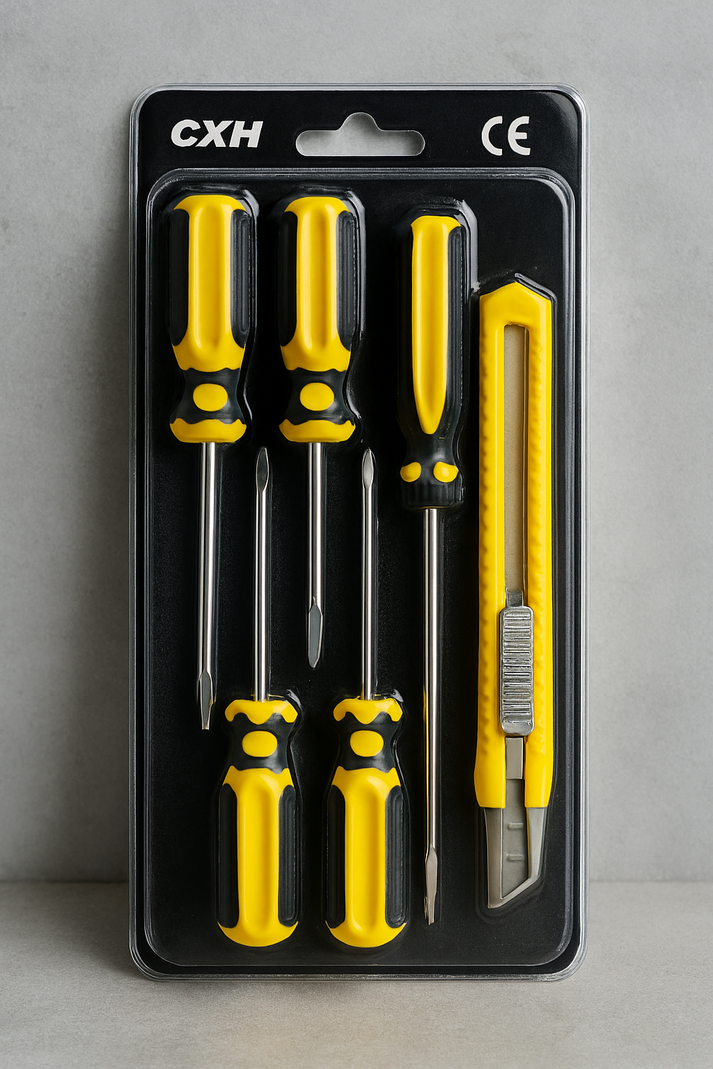 Set of 5 Screwdrivers & 1 Cutter – High Quality Hand Tool Kit with 2 Straight, 3 Cross Screwdrivers & Sharp Cutter for Household and DIY Use - Image 2