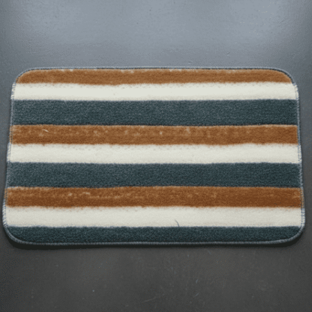 Versatile Absorbent Mat – 25"x16" Ultra-Soft Microfiber Quick-Dry Mat with Non-Slip Backing for Bathroom, Kitchen, and Living Spaces ( Random Design)