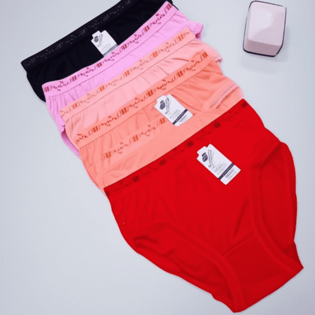 Pack of 3 Women’s Underwear – Comfortable Lycra Banyan Fabric Panties for Everyday Wear, Available in Sizes S, M, and L – Soft, Stretchable, and Breathable Innerwear (Random Color)