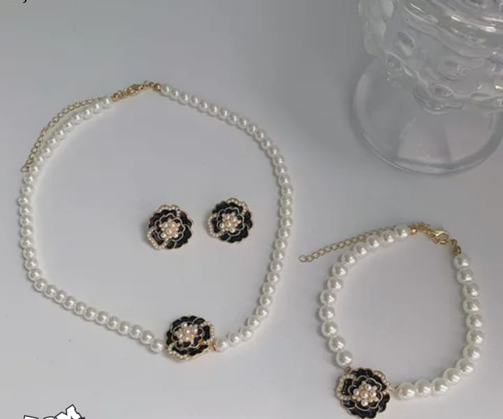 Elegant Flower Design Pearl Stone Set / Necklace/ Earrings /Braclet For Women Jewelry - Image 2