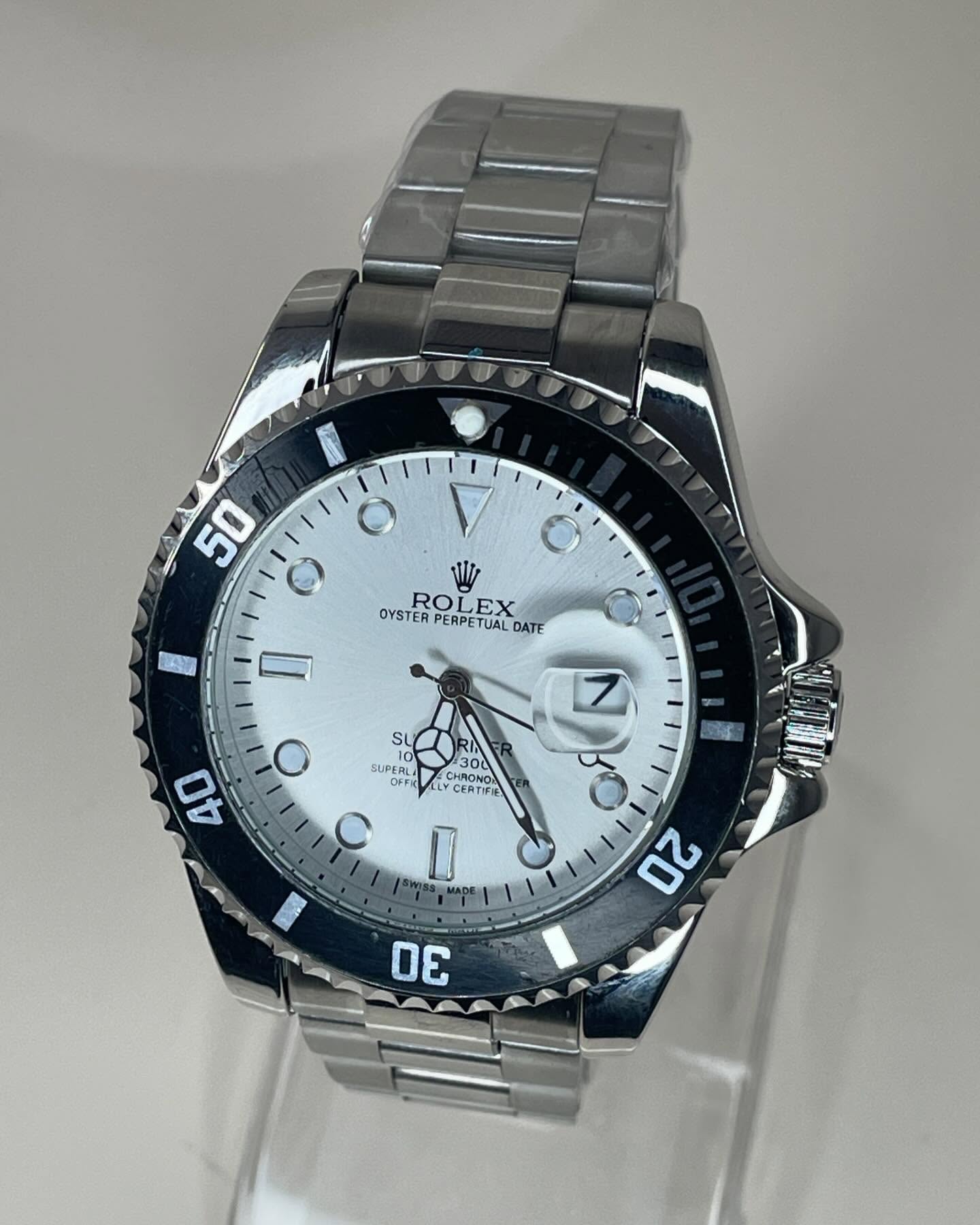 Rolex Men's Formal Quartz Wrist Watch with Stainless Steel Strap ( With Random Box ) - Image 2